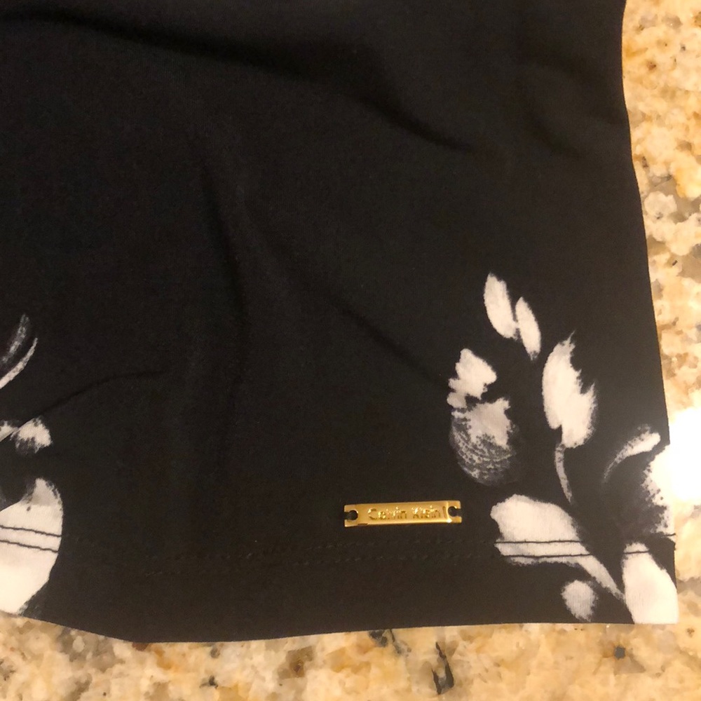 Calvin Klein Floral knot neck CAMI top - Picture 3 of 4